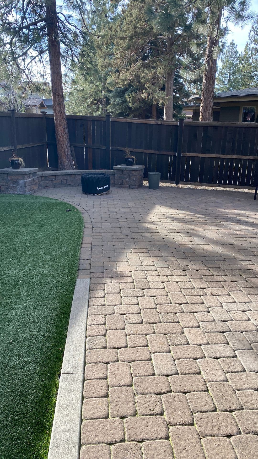 Gallery photos for The Clean and Green Oasis Made by Edge Landscaping: Image #2