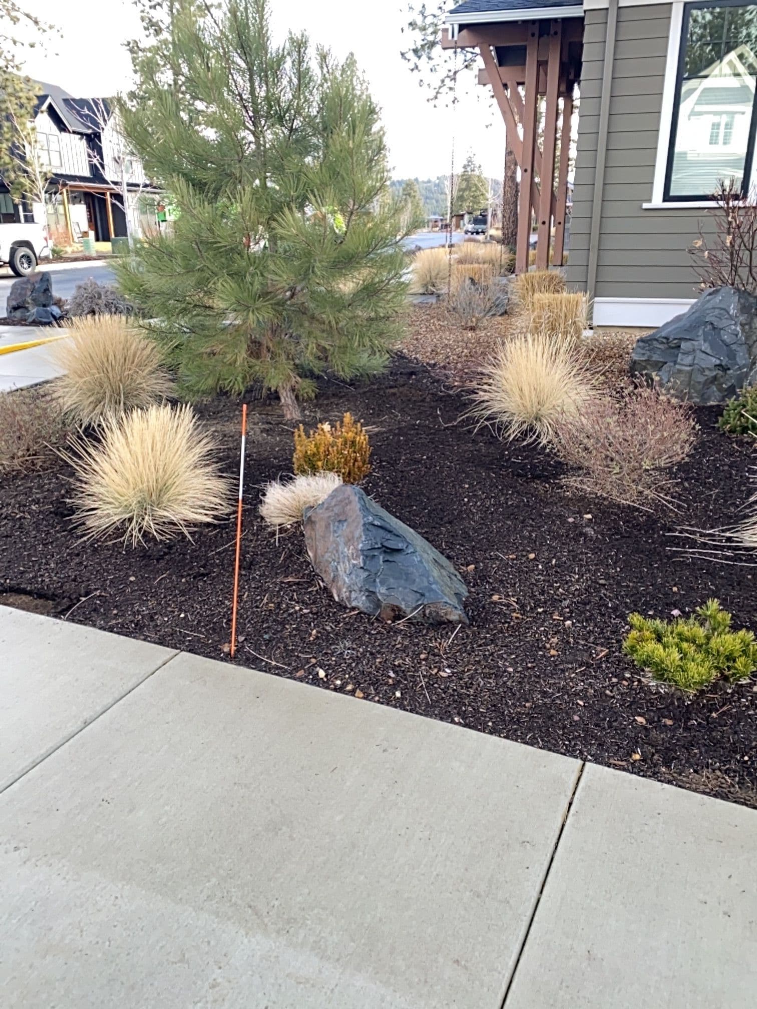 Gallery photos for Creating Neat Landscapes in Way Bend South Oregon: Image #3