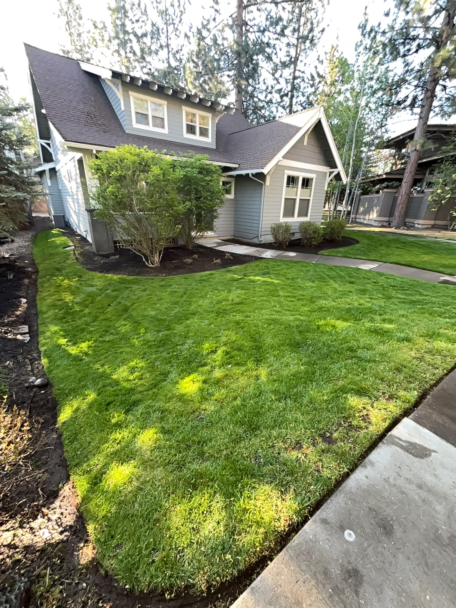 Gallery photos for Full Lawn Care Service Done Right at Summit West: Image #1