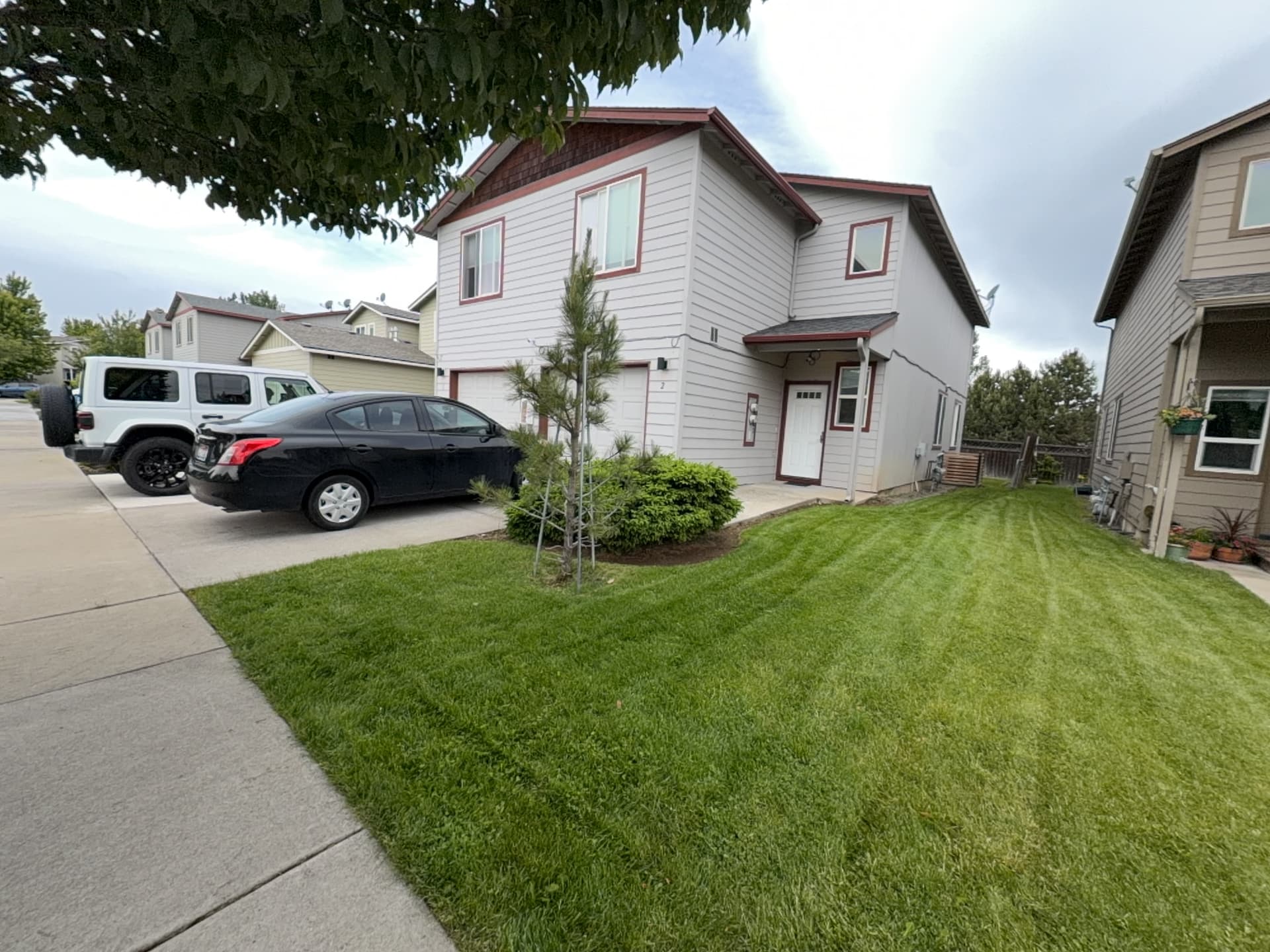 Fresh Cut Lawn Mowing Done Right in Bend Oregon image