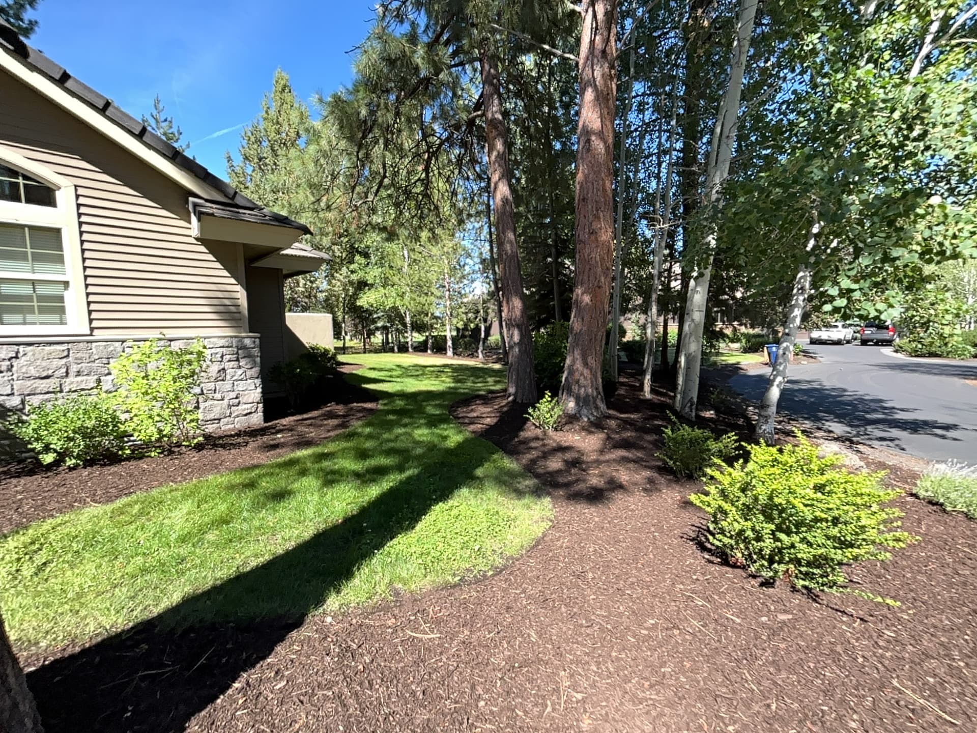 Gallery photos for Consistent Lawn Care and Mulching Done Right in Bend Oregon: Image #1