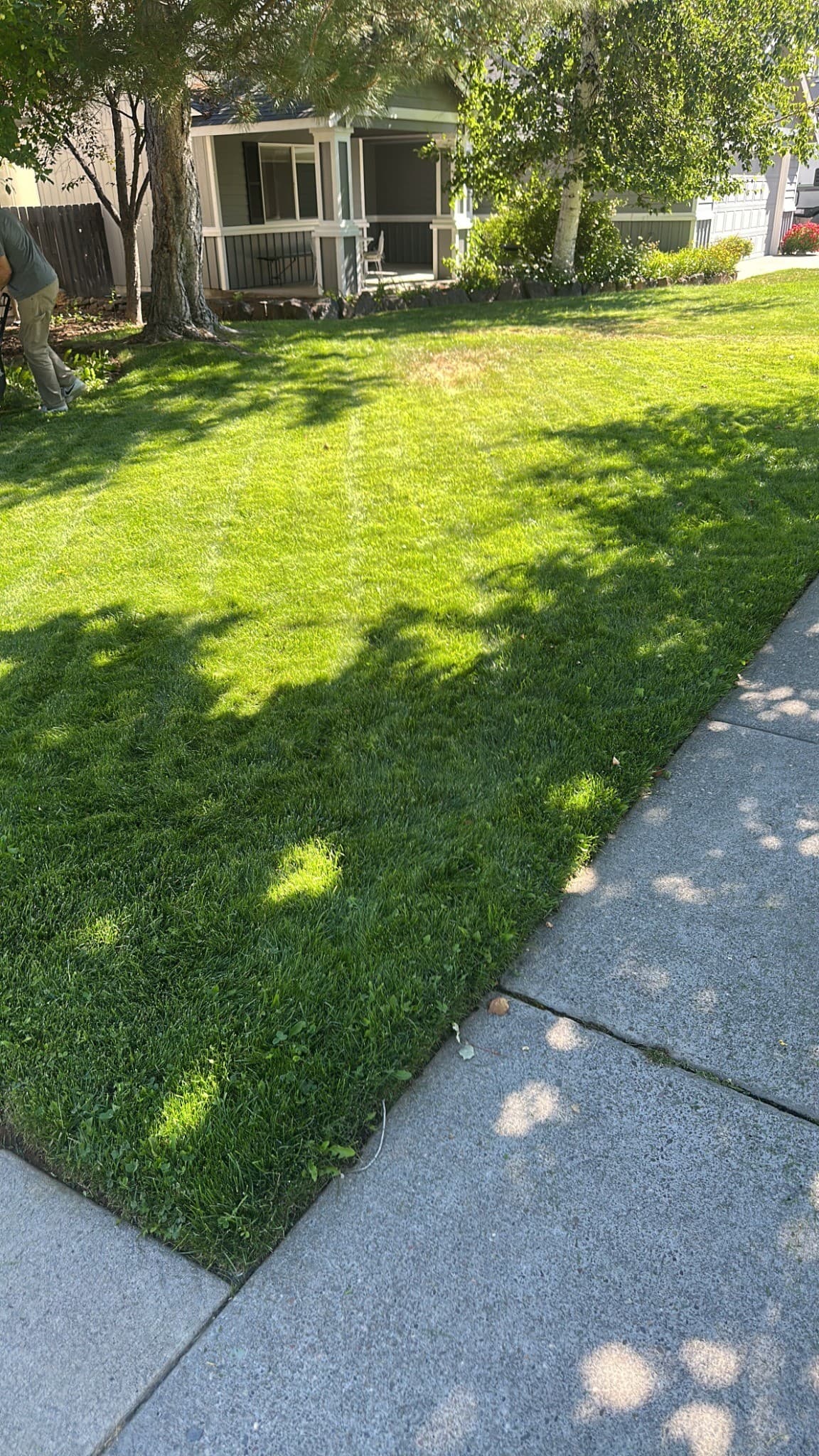 Gallery photos for Bend Oregon Lawn Maintenance Done Right Every Time: Image #2