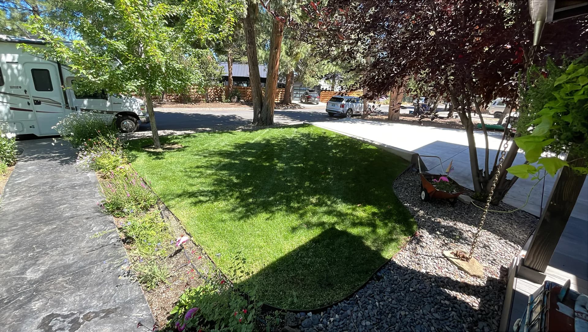 Gallery photos for Clean Cuts and Sharp Edges in Bend Oregon: Image #2