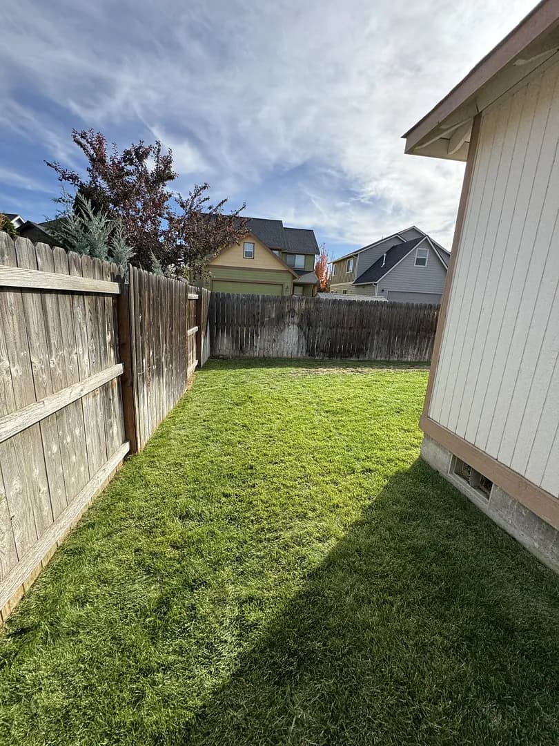 Gallery photos for Clean Cuts and Sharp Edges on Every Lawn We Touch: Image #1